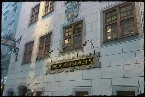 Visite d'une brasserie incl. Visite guidée du musée de la bière Oktoberfest avec dégustation de bière