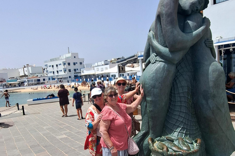 Corralejo: passeio a pé com degustação de produtos locaisCorralejo: Passeio a pé com degustação de produtos locais