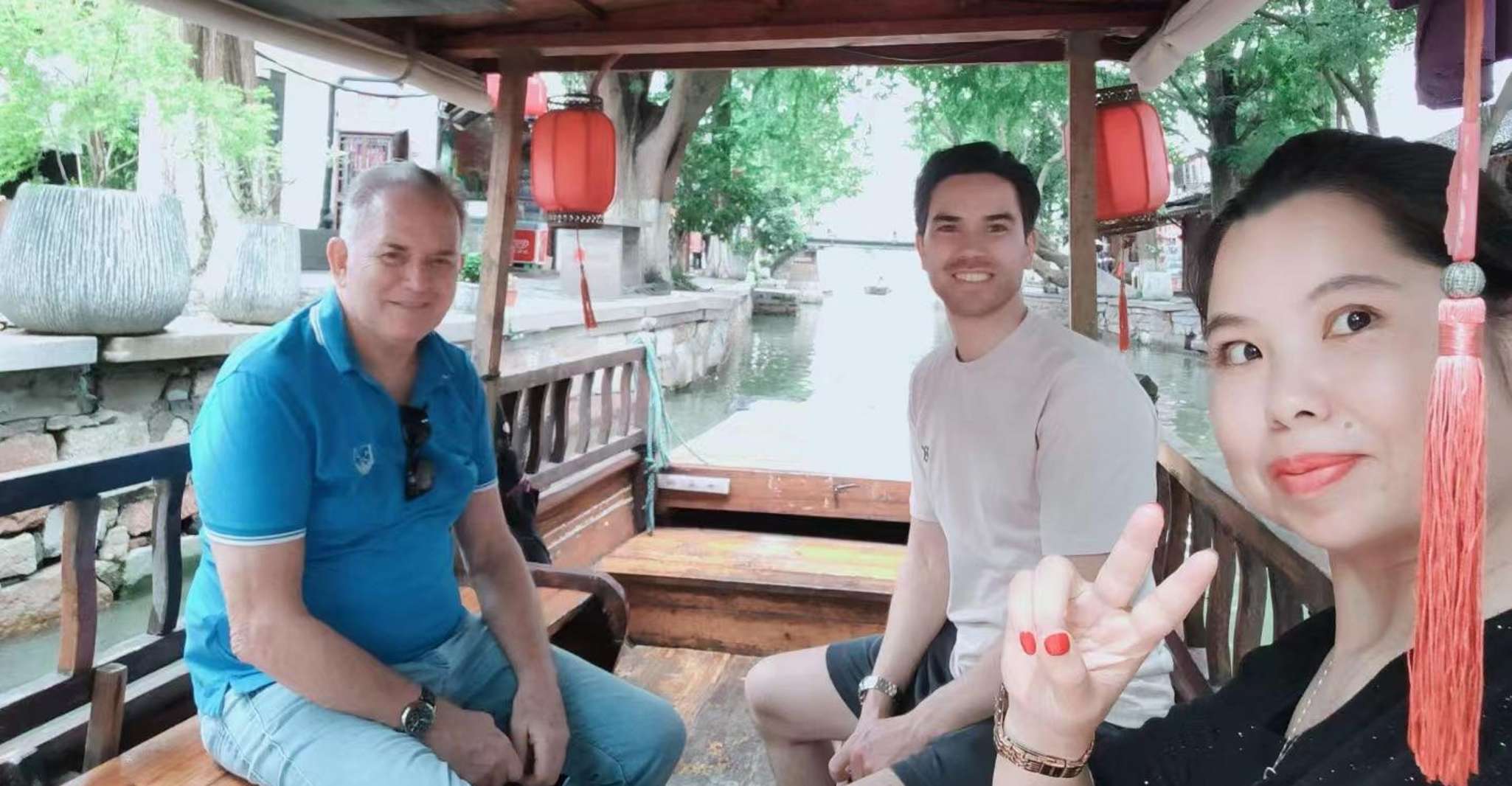 Shanghai: Zhujiajiao Private Tour w/ Boat Ride & Garden photo 4