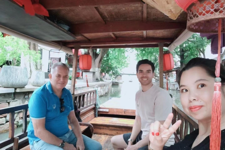 Zhujiajiao Water Town Private Tour mit Bootsfahrt und GartenPrivate Tour