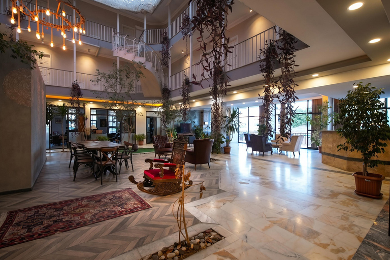 Side: Turkish Bath Experience with Massage & Hotel Transfer