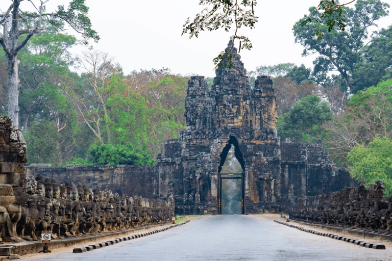 Angkor Wat Sunrise Private Tour