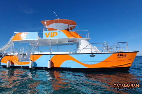 Party boat excursion with pick up, lunch &amp; Drinks (shared)