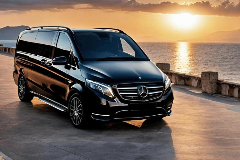 Private Transfer: Airport to Mykonos Old Port with mini van