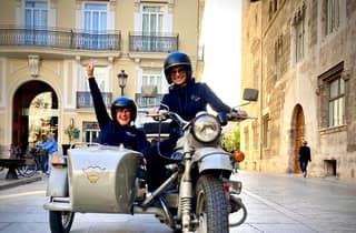 Valencia: Die Highlights Tour im Oldtimer-Seitenwagen