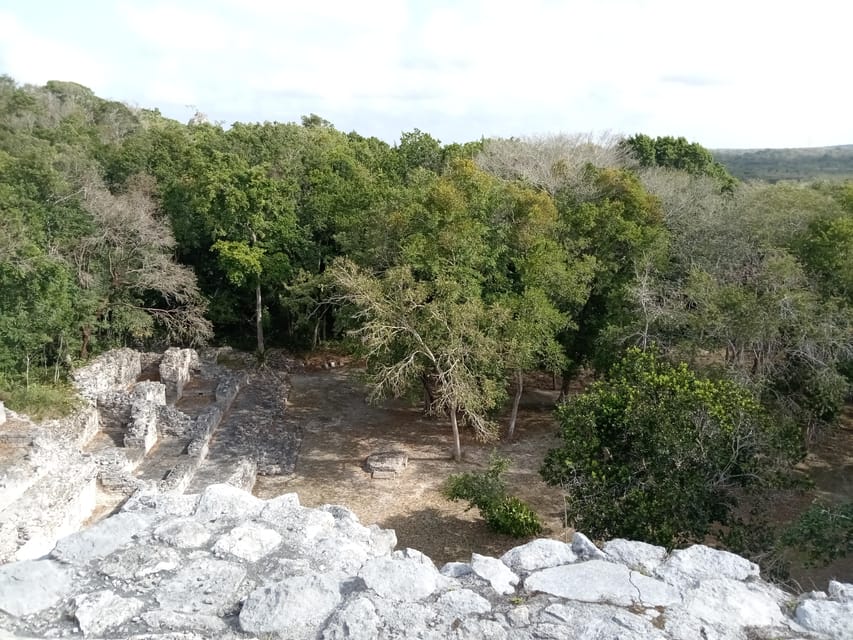 Tour de medio día a las Ruinas Mayas de Becán desde Bacalar o Chetumal ...