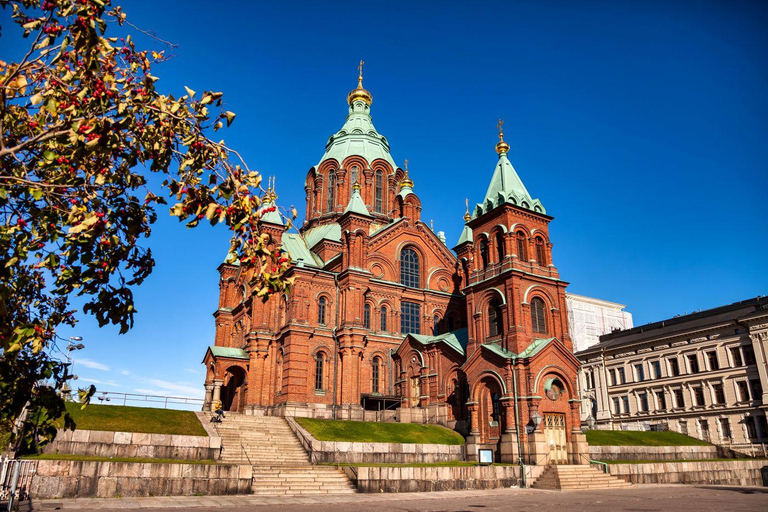 Helsinki: Private Sightseeing Custom City TourThe Best of Helsinki in 2 Hours