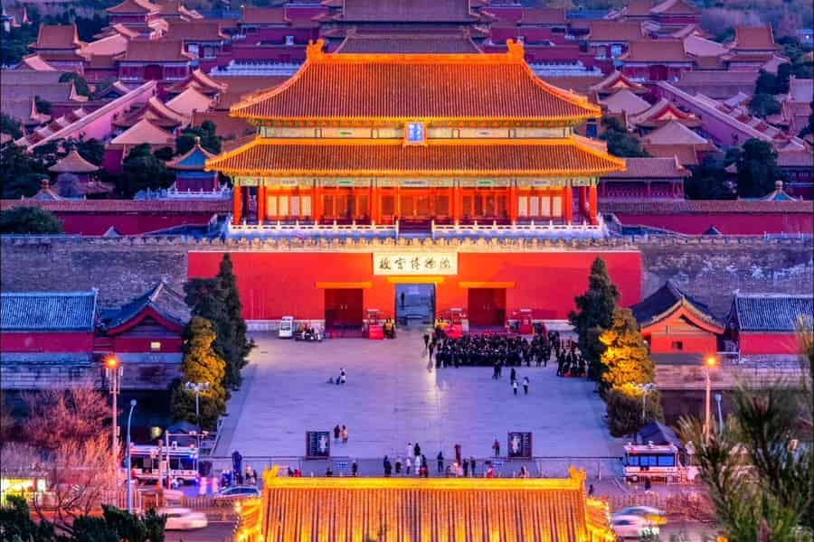 Peking Jingshan Park Ticket: Volle Aussicht auf die Verbotene Stadt. Foto: GetYourGuide