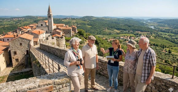Ab Rovinj: Private ganztägige Tour zu den Highlights der historischen Städte