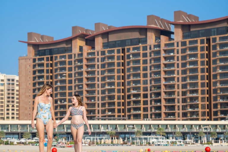 Club de Playa RivaPase de un día para piscina y playa