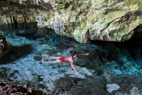 ZANZIBAR: Excursión al Bosque de Jozani, Cueva de Kuza y Restaurante de Roca