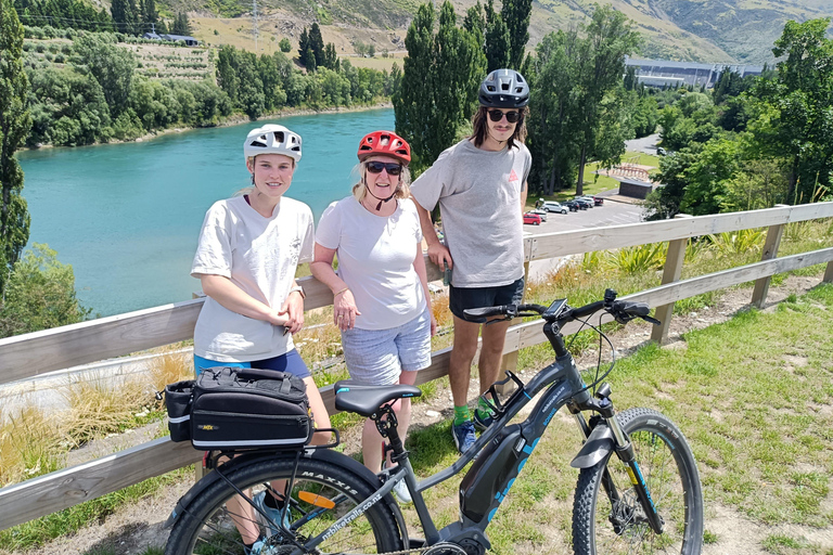 Lake Dunstan Trail - Bike/Ebike Hire &amp; Return Luxury ShuttleRegular Bike Hire &amp; Return Luxury Shuttle