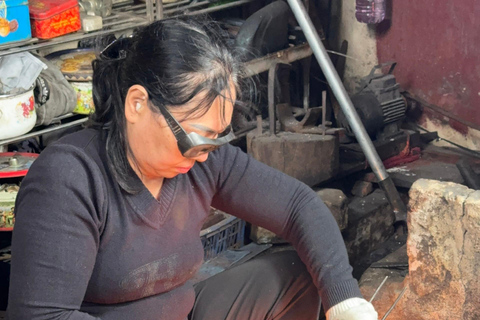 河内：在火中锻造——传统刀匠河内铁匠工坊：提供接送服务