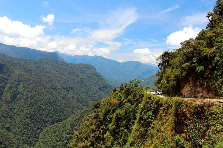 La Paz: Full-Day Death Road Mountain Bike Tour