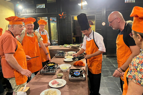 Hoi An: Cooking Class with Exploring Hoi An Market Morning Cooking Class