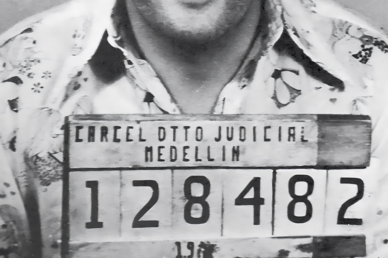 Medellín: Pablo Escobar History Tour with Coffee Tasting Pablo Escobar Historic Tour