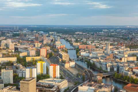Berlin: TV Tower Fast-Track Ticket & Window Seat Reservation