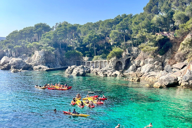 From Barcelona: Costa Brava Kayak & Snorkel Tour with Picnic From Barcelona: Costa Brava Kayaking and Snorkeling Day Trip
