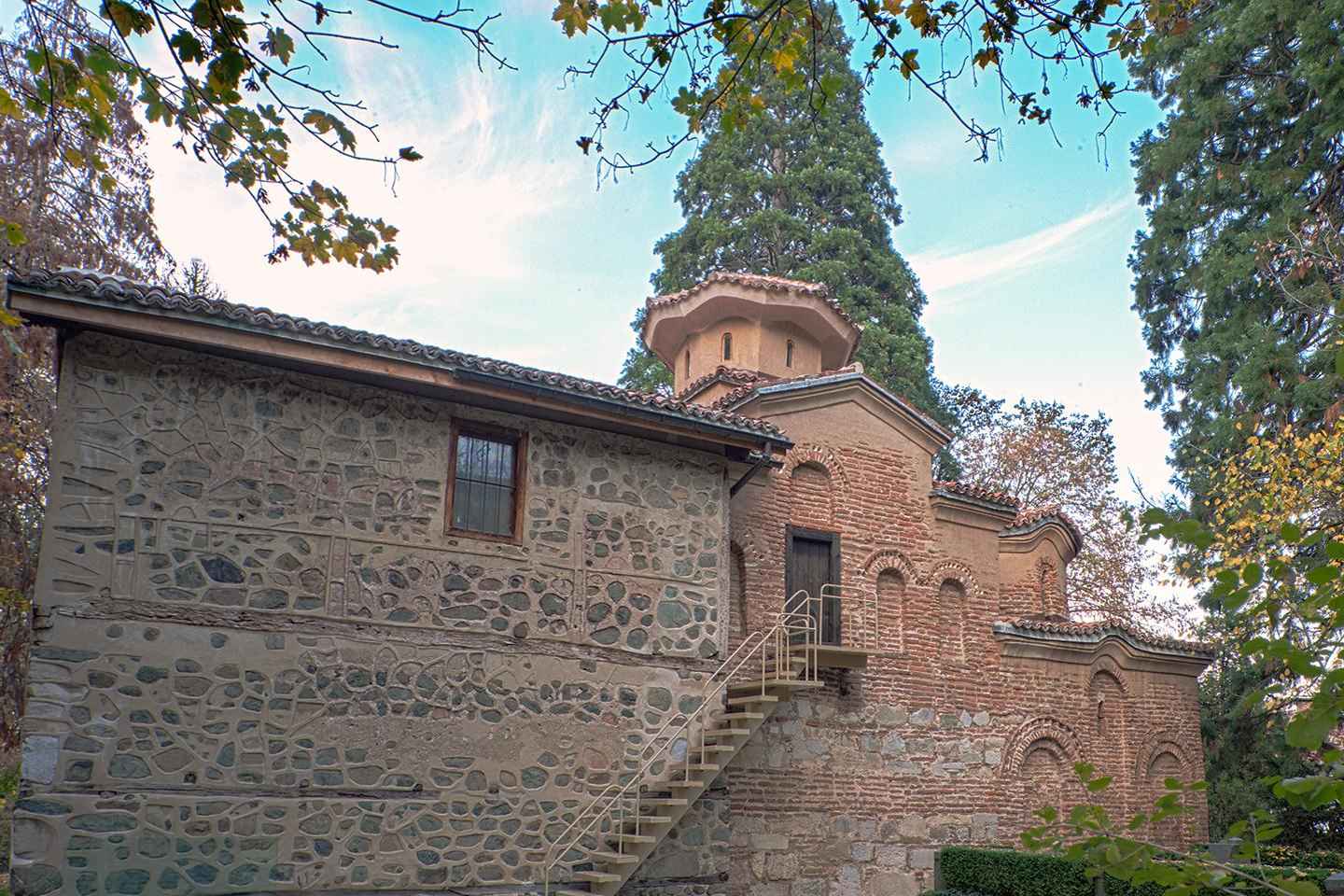 Dagsferð til Rila-klaustursins og Boyana-kirkjunnar