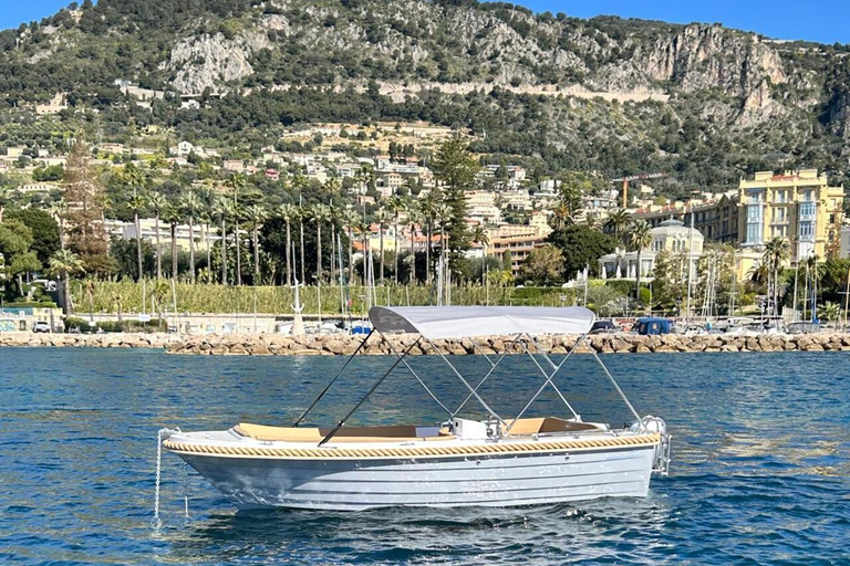 Beaulieu-sur-Mer: 1h Boat Rental with no License Required