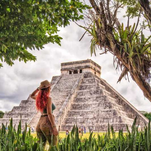 Vanuit Mérida: Chichén Itzá, Cenote Ik Kil en Izamal Tour
