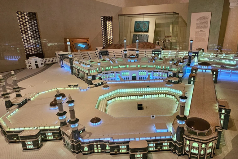 Rijad: zwiedzanie Narodowego Muzeum Arabii Saudyjskiej z przewodnikiemRijad: zwiedzanie z przewodnikiem Muzeum Narodowego Arabii Saudyjskiej