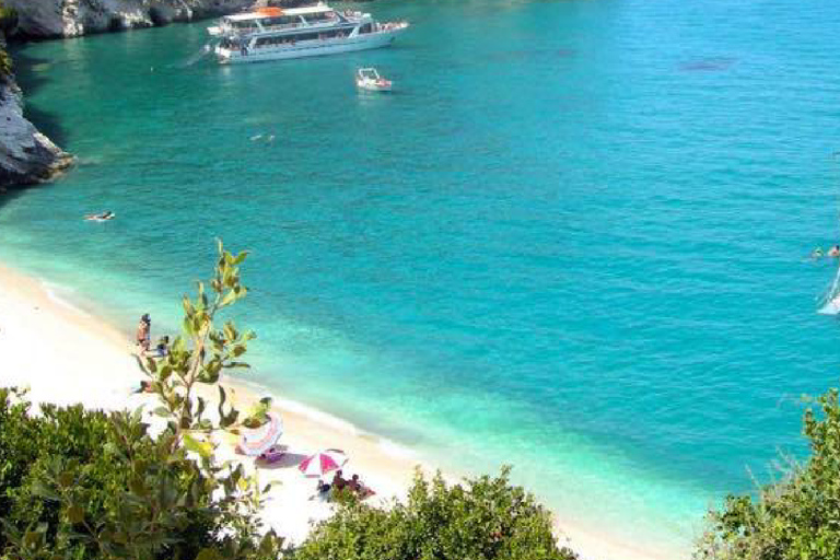 Zakynthos Cruise Ship Tour: Shipwreck, Blue Caves & Xigia