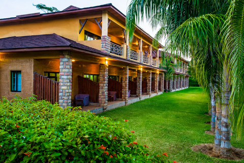 Nairobi: 3 days Lake bogoria, baringo & nakuru private tour