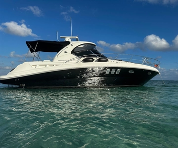 Aluguel de barco particular de luxo por 4 horas