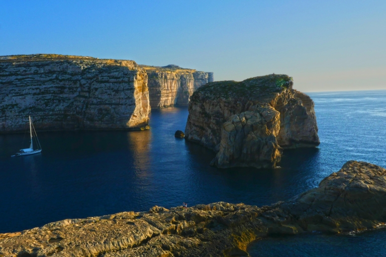 Gozo Tagespass Fähre und Hop-on Hop-off Busse mit Audio TourVon und zurück nach Sliema auf Malta