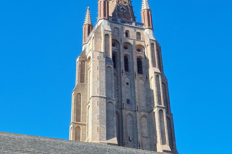 Tour di Bruges attraverso gli occhi di un locale, piccolo gruppo