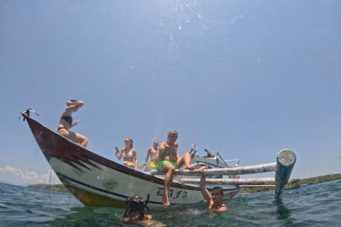Lombok: pink beach snorkling trip with hotel pick up 2 Lombok: snorkling trip pink beach and explore pink beach