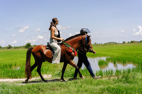 Siem Reap: Private Horseback & Horse-Drawn Carriage Rides (1 hour) Horseback Ride