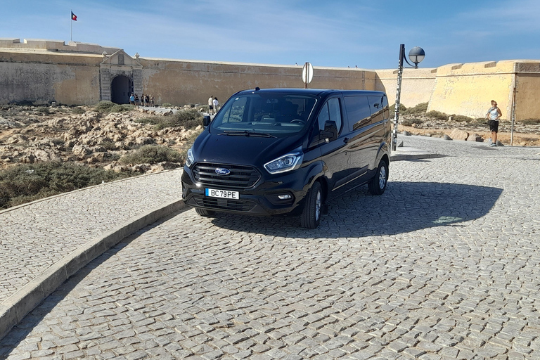 Albufeira: begeleide tour langs de kust van de Algarve met wijnproeverij