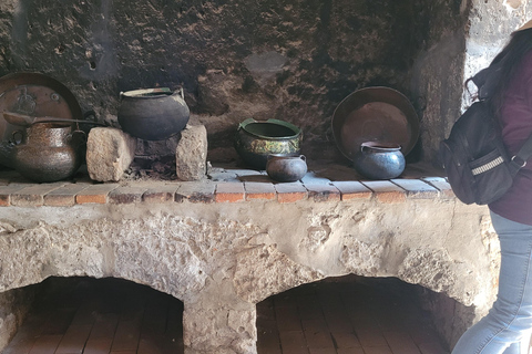 Arequipa: City Tour and a visit to the Monastery of Santa Catalina Arequipa: City Tour and Visit to the Santa Catalina Monastery