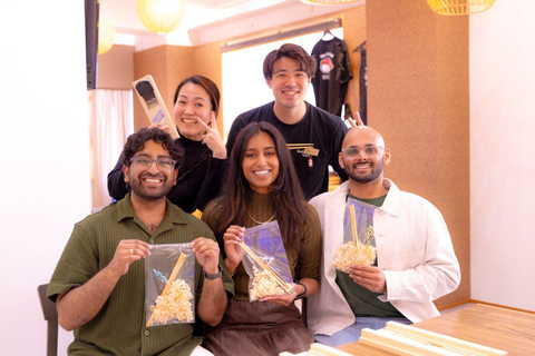Osaka: Chopstick-Making Workshop with Local Instructor