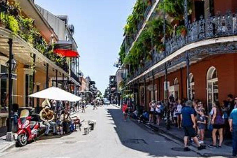 French Quarter Tour with Local Guide and Creole Stories
