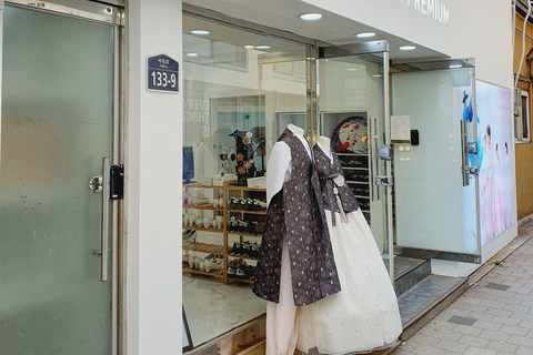 Expérience Hanbok Premium à Hanboknam Gyeongbokgung1 jour de Hanbok Premium (accessoires de coiffure et sac à dos inclus)