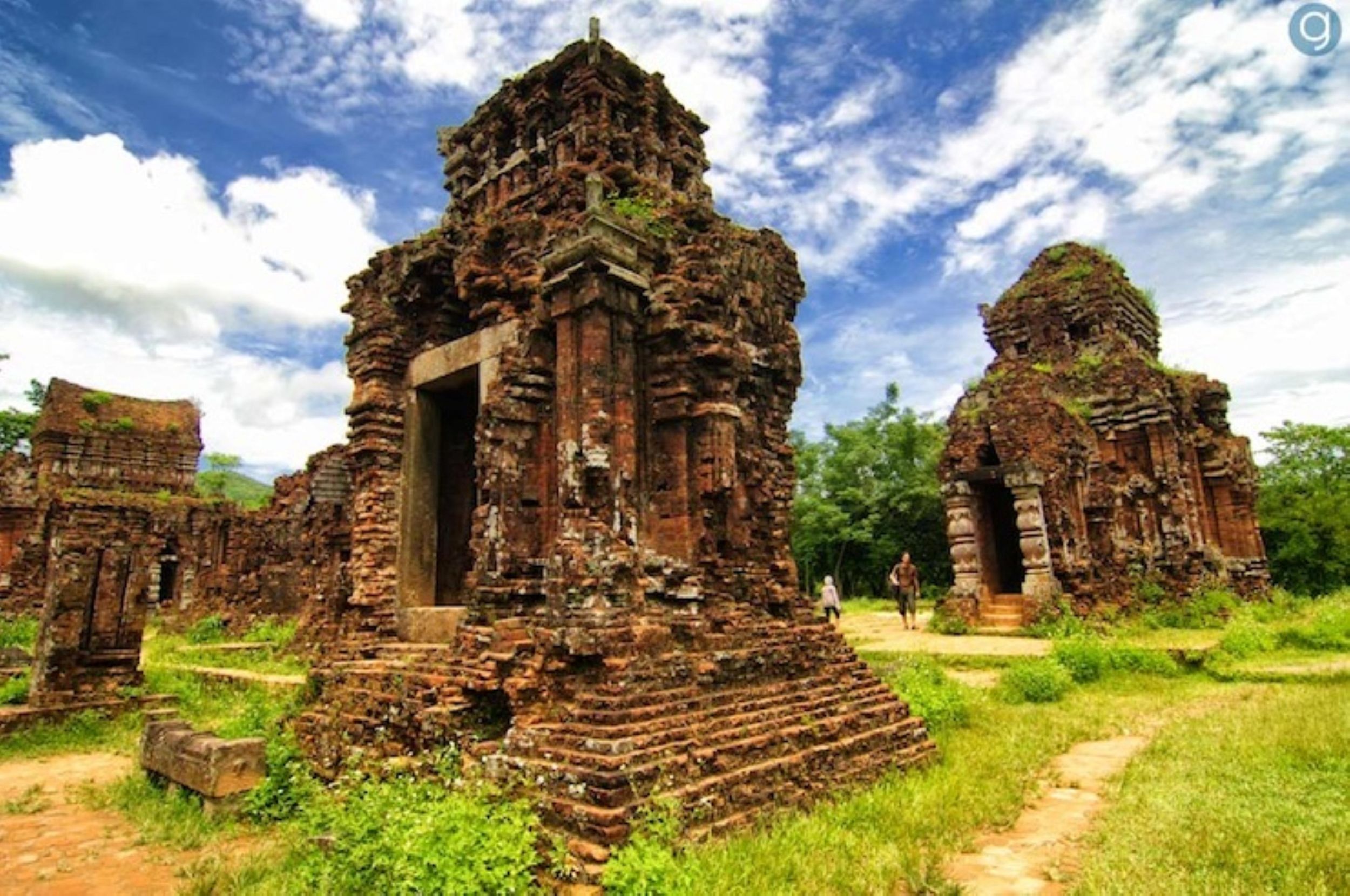 Hoi An: My Son Sanctuary Sunset Tour und geführte Bootstour