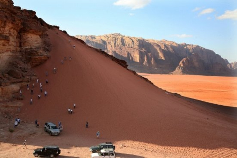 Jeeptour van een hele dag en traditionele lunch - Wadi Rum-woestijn