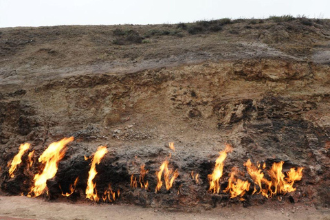 Gobustán, Volcanes de barro, Templo de fuego, Excursión a la Montaña de Fuego