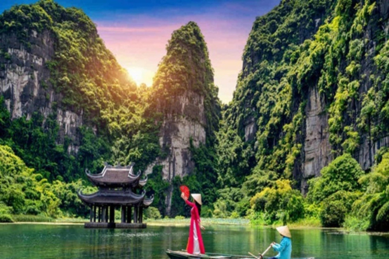 Hanoi: Ninh Binh Private tour Hoa Lu - Trang An - Mua Cave