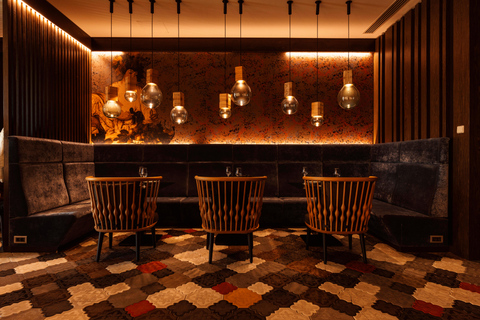 Tbilisi: Wine Tasting with Sommelier at Rtvelisi Brand Shop