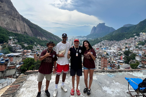 Rio de Janeiro: Rocinha Favela Drone Video