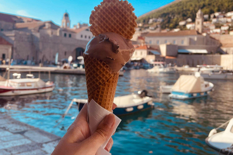 Flavors of Dubrovnik: Full Meal Food Tour in Small Group