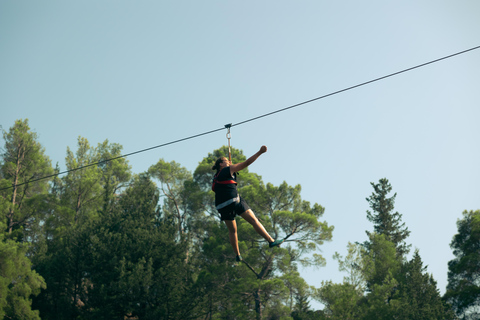 Sida: Privat rafting, zipline, fyrhjuling eller buggy med lunchPrivat forsränning, ziplining, fyrhjuling/ buggy med gemensam upphämtning