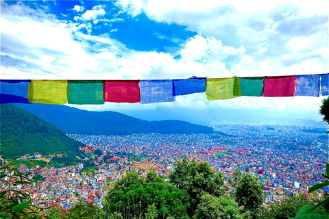 Caminhada de Katmandu a Nagarkot: trilhos de aldeia e vistas dos Himalaias