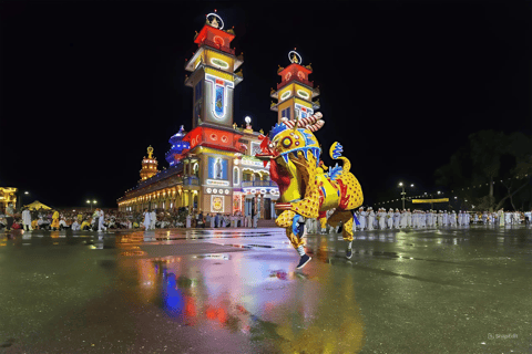 Van Ho Chi Minh: Zwarte Maagdenberg &amp; Cao Dai Heilige Mis