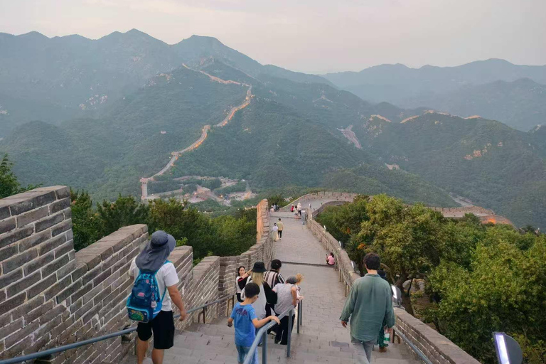 Beijing: Badaling Great Wall Ticket with Optional Cable Car Entrance Ticket+Round Trip Cable Car Ticket