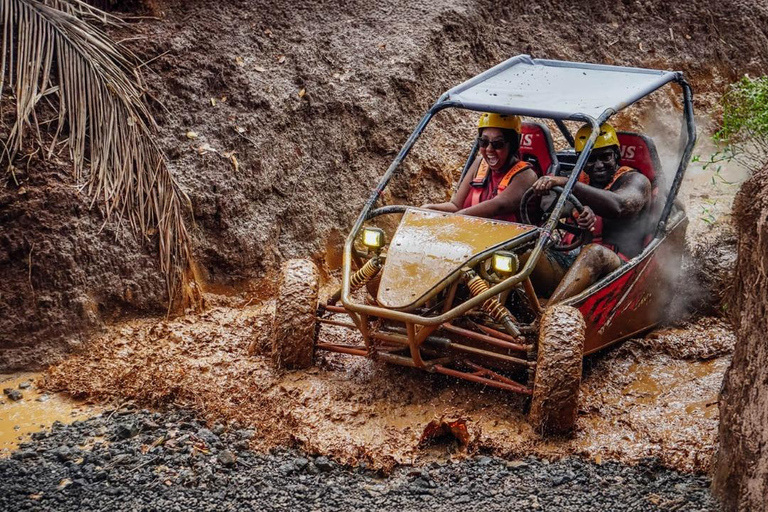 Bali: UTV Buggy Tour mit Ayung River Rafting Trip und MahlzeitDoppelt: UTV Buggy Tour &amp; River Rafting Trip - mit Transfers